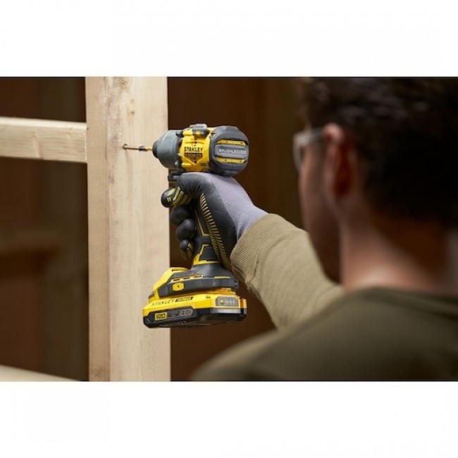 Stanley FATMAX SFMCF830B-XJ power screwdriver/impact driver 3200 RPM Black, Yellow