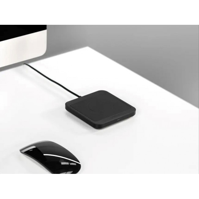 Quad Lock Wireless Charging Pad charger, Black