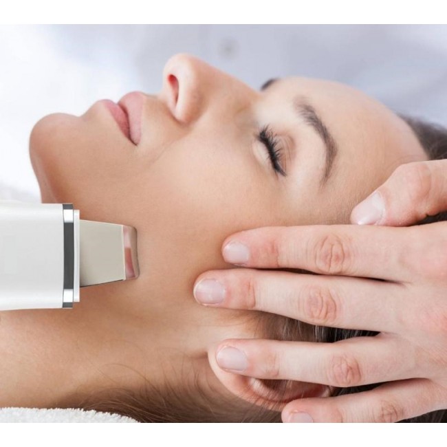 Cavitation peeling with sonophoresis HAXE CP 2 Cavitation peeling with sonophoresis HAXE CP 2
