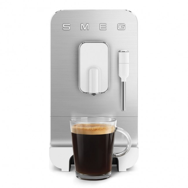 Smeg Collection Espresso Coffee Machine BCC12WHMEU White Smeg Collection Espresso Coffee Machine BCC12WHMEU White