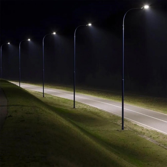 LED street luminaire V-TAC VT-79ST 70W SAMSUNG CHIP 120Lm/W 6500K 7500lm (SKU 20439) Grey LED street luminaire V-TAC VT-79ST 70W SAMSUNG CHIP 120Lm/W 6500K 7500lm (SKU 20439) Grey