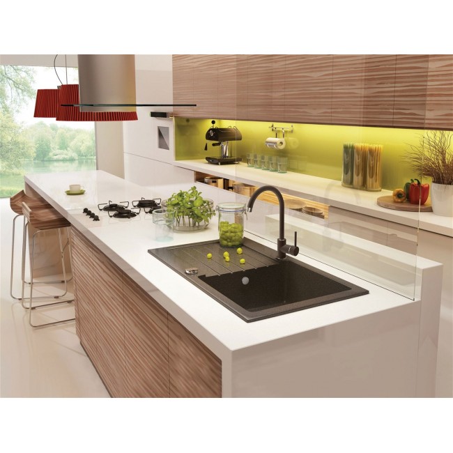 Granite sink with 1-bowl faucet with drainer Granite sink with 1-bowl faucet with drainer