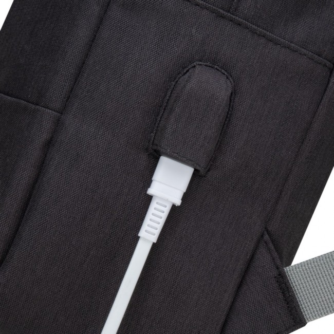 Rivacase 7563BKMOUSE laptop case 39.6 cm (15.6