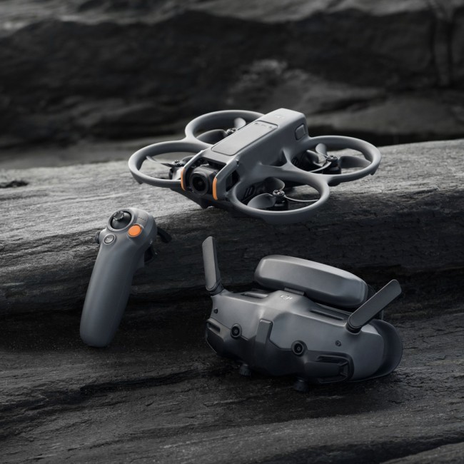 DJI Avata 2 Fly More Combo (1 Battery) 4 rotors Quadcopter 12 MP 3840 x 2880 pixels 2150 mAh Black DJI Avata 2 Fly More Combo (1 Battery) 4 rotors Quadcopter 12 MP 3840 x 2880 pixels 2150 mAh Black