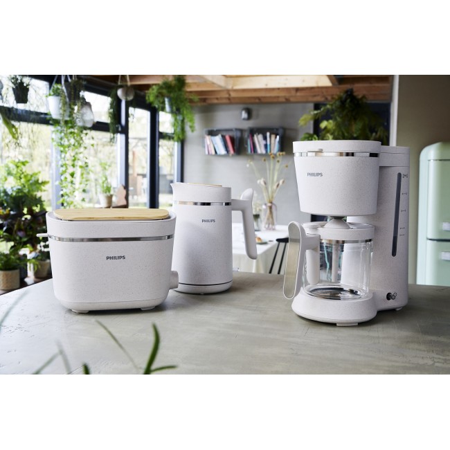 Philips Eco Conscious Edition HD5120/00 Drip Filter Coffee Machine, 1.2 L Philips Eco Conscious Edition HD5120/00 Drip Filter Coffee Machine, 1.2 L