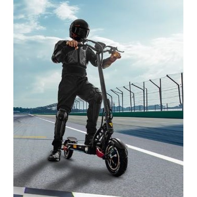 Motus Pro 10 Daytona scooter Motus Pro 10 Daytona scooter