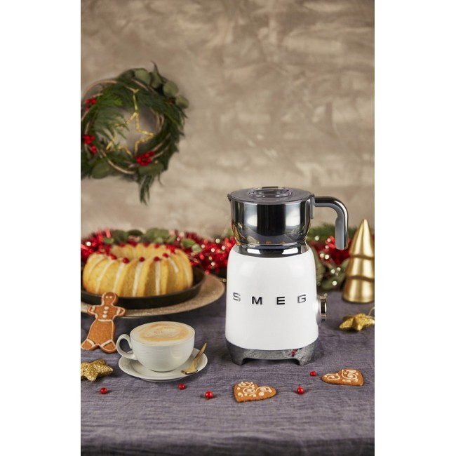 Smeg 50's Style MFF11WHEU White