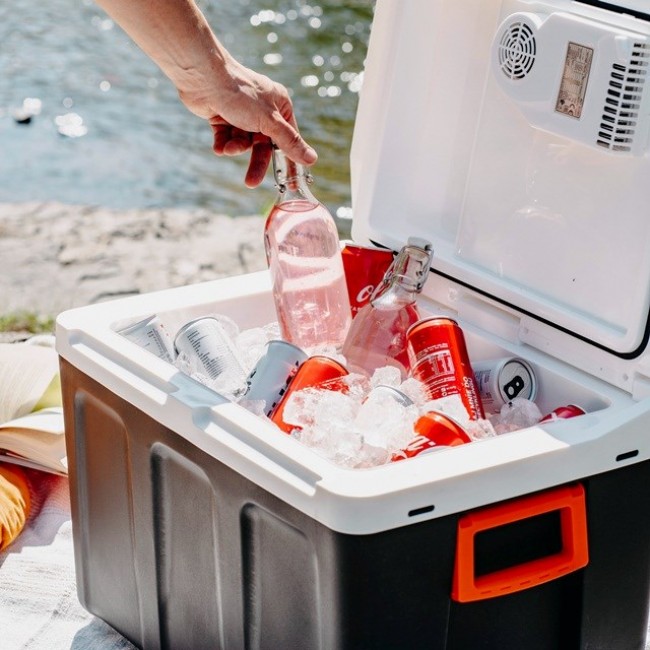 Adler AD 8090 Portable Cooler 40 L Black, White