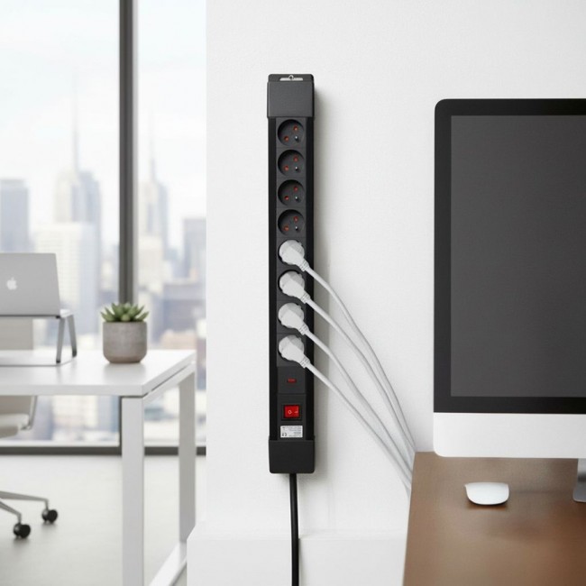 Maclean MCE11 power extension 1.5 m 8 AC outlet(s) Indoor Black