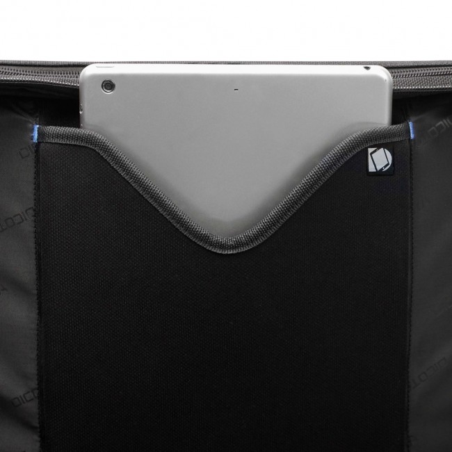 DICOTA Eco Top Traveller PRO 35.8 cm (14.1