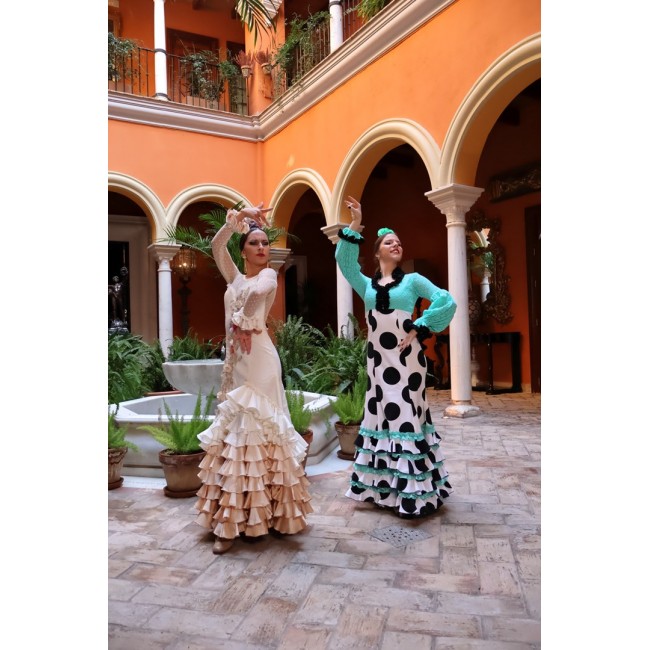 Canon EOS R10 + RF-S 18-150mm IS STM MILC 24.2 MP CMOS 6000 x 4000 pixels Black Canon EOS R10 + RF-S 18-150mm IS STM MILC 24.2 MP CMOS 6000 x 4000 pixels Black