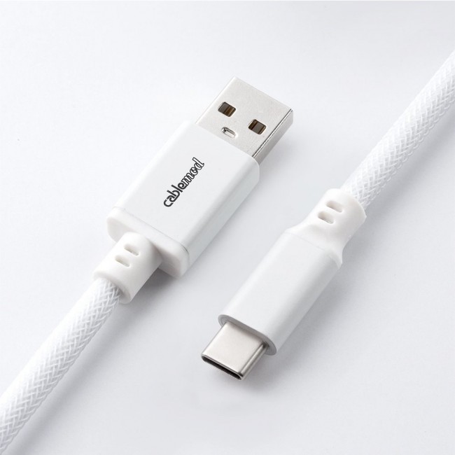 Cablemod CM-CKCA-CW-WW150WW-R USB cable 1.5 m USB A USB C White Cablemod CM-CKCA-CW-WW150WW-R USB cable 1.5 m USB A USB C White
