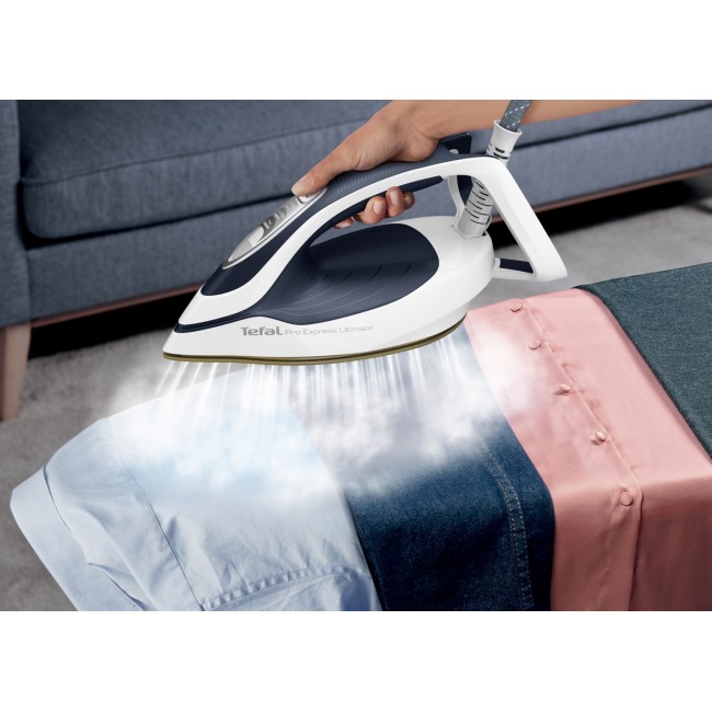 Tefal Pro Express Ultimate II GV9720 1.2 L Durilium Airglide Autoclean Ultra Thin soleplate Blue, White Tefal Pro Express Ultimate II GV9720 1.2 L Durilium Airglide Autoclean Ultra Thin soleplate Blue, White