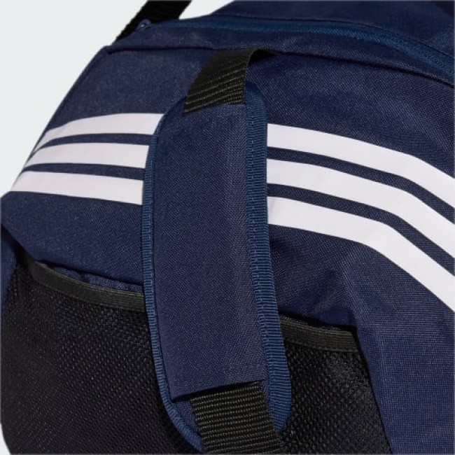 Adidas KD4243_500 duffel bag