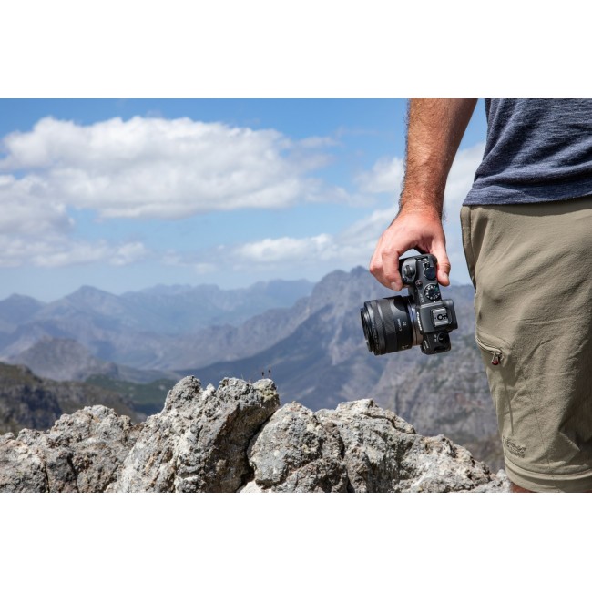 Canon EOS RP MILC Body 26.2 MP CMOS 6240 x 4160 pixels Black