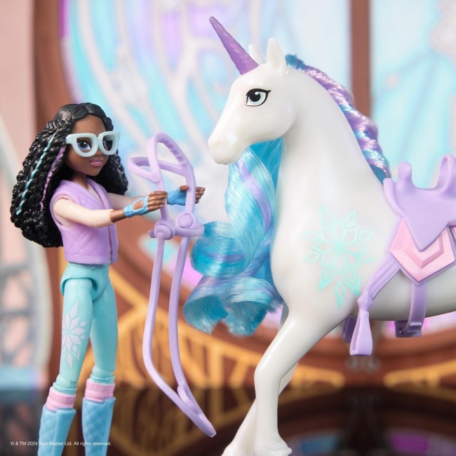 Unicorn Academy, Layla & Glacier with 2 Accessories & Hair Tool, Dolls & Unicorn Toys for Girls Ages 4 and up Unicorn Academy, Layla & Glacier with 2 Accessories & Hair Tool, Dolls & Unicorn Toys for Girls Ages 4 and up