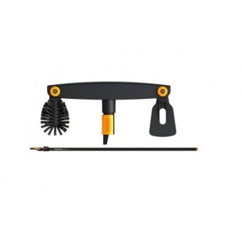 FISKARS GUTTER BRUSH WITH TELESCOPIC HANDLE