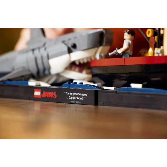 LEGO IDEAS 21350 Jaws LEGO IDEAS 21350 Jaws