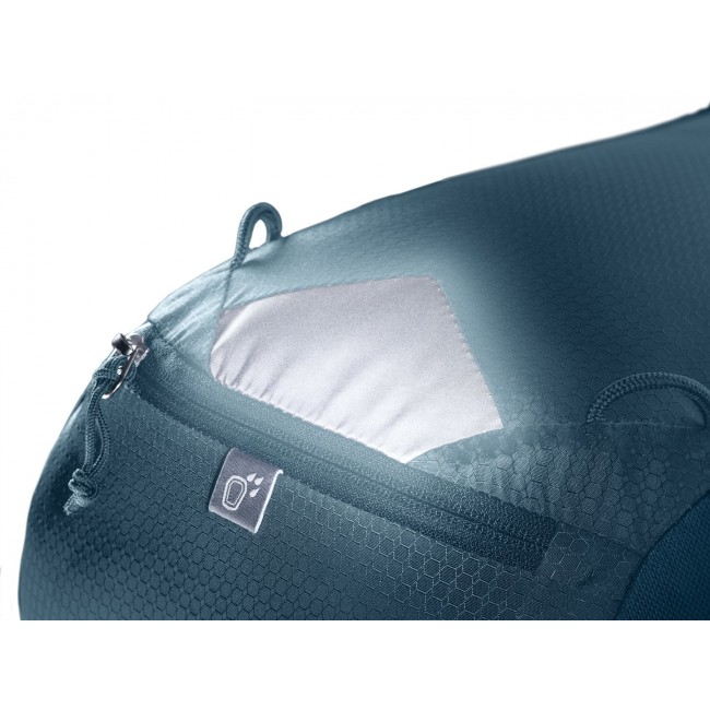 Deuter Race 16 - hiking backpack (Atlantic/ink)