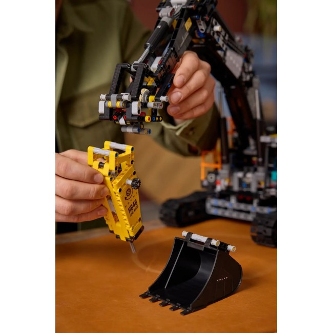 LEGO TECHNIC 42215 Volvo EC500 Hybrid Excavator LEGO TECHNIC 42215 Volvo EC500 Hybrid Excavator