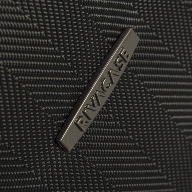 Rivacase 8135 39.6 cm (15.6