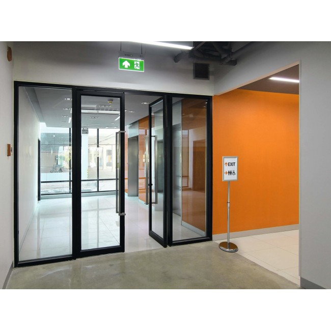 Durable 479823 sign holder/information stand A4 Aluminium, Plastic, Steel Silver