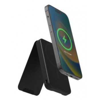 Red Bull Racing Snap+ juice pack mini 5K 5000 mAh Wireless charging Black