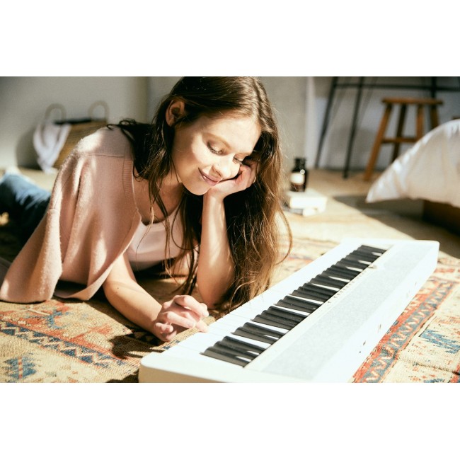 Casio CT-S1 Digital synthesizer 61 White Casio CT-S1 Digital synthesizer 61 White