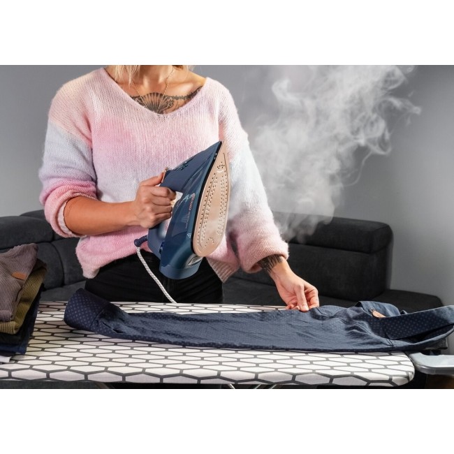 CONCEPT Steam Iron ZN9110 CONCEPT Steam Iron ZN9110