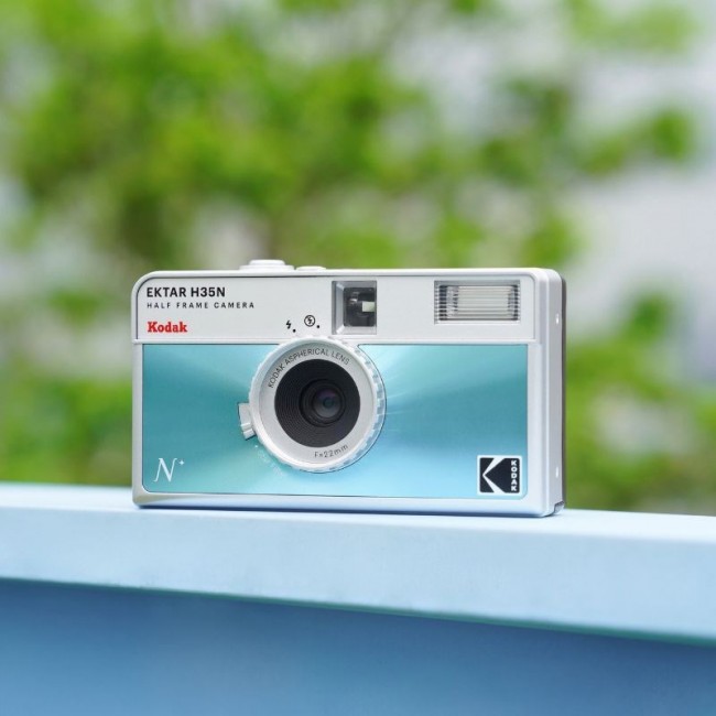 Kodak EKTAR H35N Compact film camera 35 mm Blue, Silver