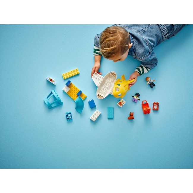 LEGO DUPLO 10443 First Time at the Airport