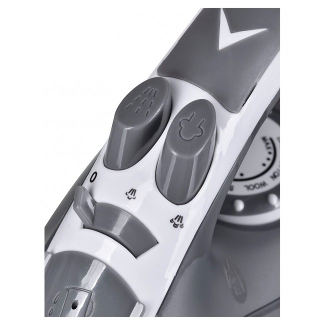 Mesko MS 5037 Steam Iron 2800 Watt.