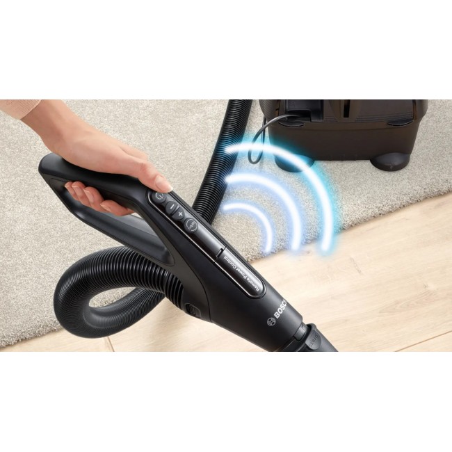 Bosch Serie 6 ProSilence BGB6SIL0L bagged vacuum cleaner