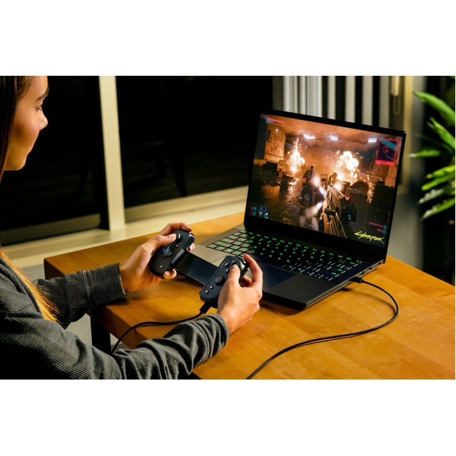 Razer Kishi V2 USB-C Game Controller for iPhone and Android Razer Kishi V2 USB-C Game Controller for iPhone and Android
