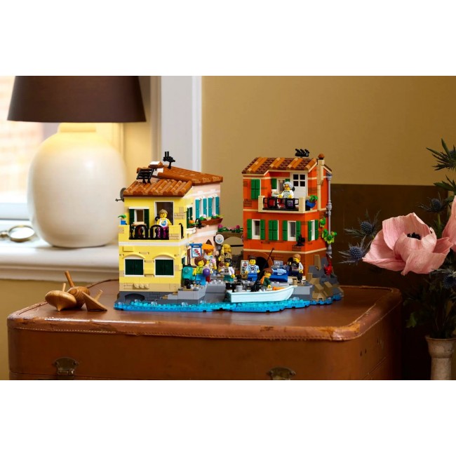 LEGO IDEAS 21359 Italian Riviera LEGO IDEAS 21359 Italian Riviera