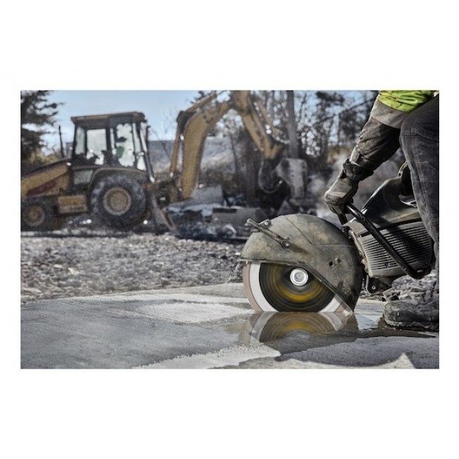 DeWALT DT20462-QZ diamond blade 23 cm Segmented rim diamond blade DeWALT DT20462-QZ diamond blade 23 cm Segmented rim diamond blade