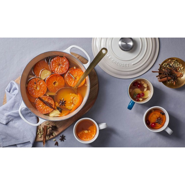 Le Creuset 2025766 Dutch oven 2.4 L White