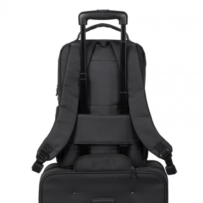 Rivacase 8262 notebook case 39.6 cm (15.6 Rivacase 8262 notebook case 39.6 cm (15.6
