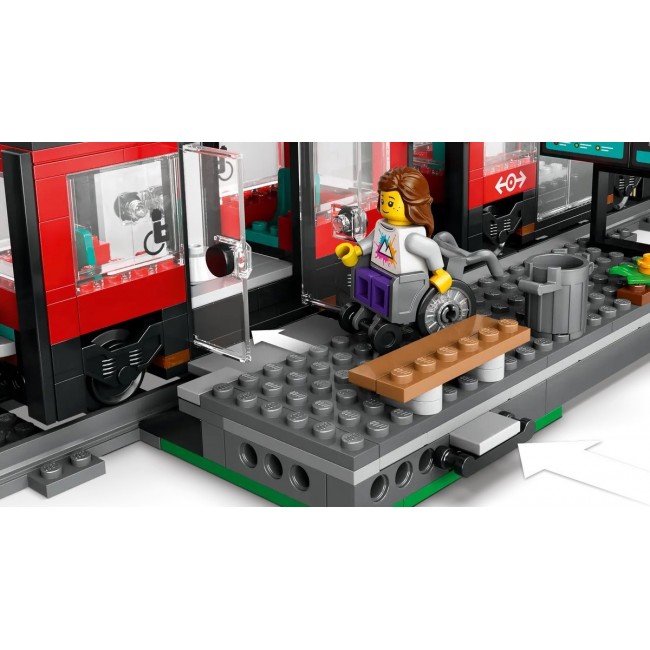 LEGO CITY 60423 Downtown Streetcar and Station LEGO CITY 60423 Downtown Streetcar and Station
