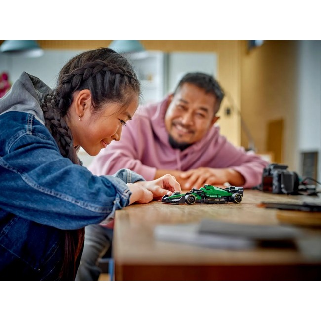 LEGO SPEED CHAMPIONS 77245 Aston Martin Aramco F1 AMR24 LEGO SPEED CHAMPIONS 77245 Aston Martin Aramco F1 AMR24