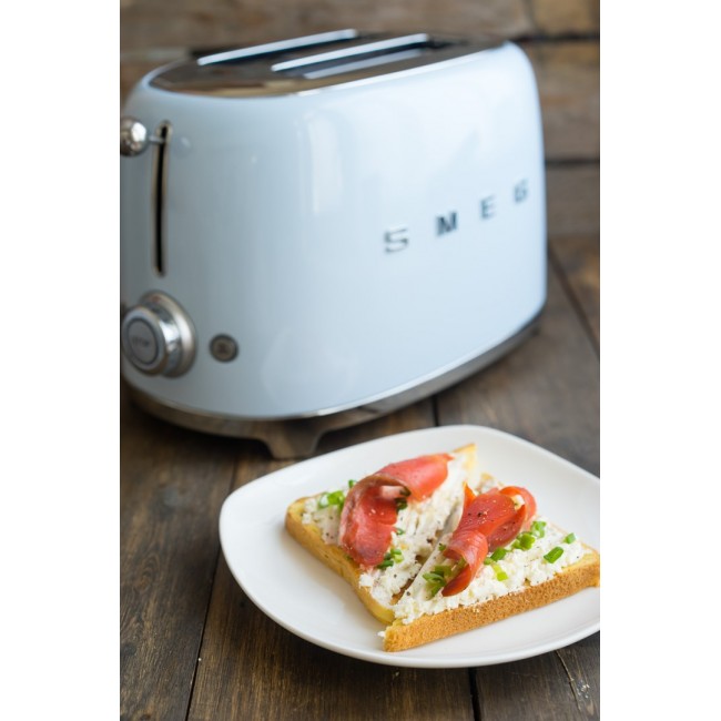 Smeg 50's Style Toaster TSF01PBEU Pastel Blue