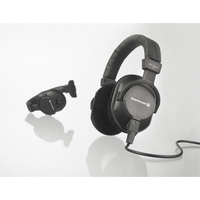 Beyerdynamic DT 250, 250 ohms Headphones Wired Head-band Music Black Beyerdynamic DT 250, 250 ohms Headphones Wired Head-band Music Black