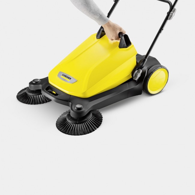 K rcher S 4 Twin 2-in-1 sweeper Black, Yellow