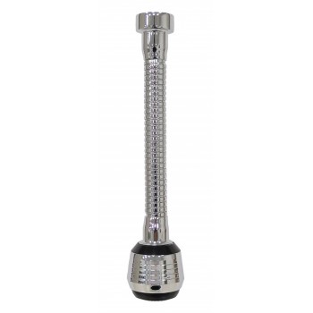 Dual-function aerator on a flexible hose
