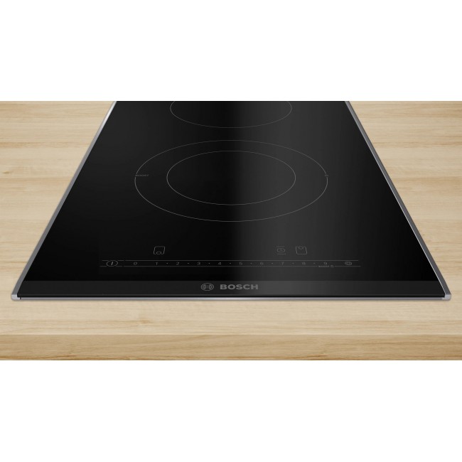 Bosch Serie 6 PKF375FP2E hob Black Built-in 30 cm Ceramic 2 zone(s) Bosch Serie 6 PKF375FP2E hob Black Built-in 30 cm Ceramic 2 zone(s)