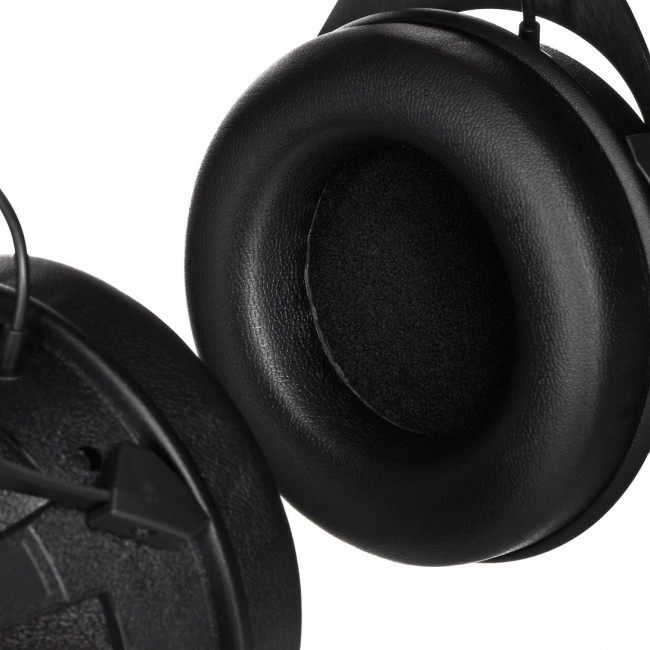 Beyerdynamic DT 770 PRO 32 - closed studio headphones