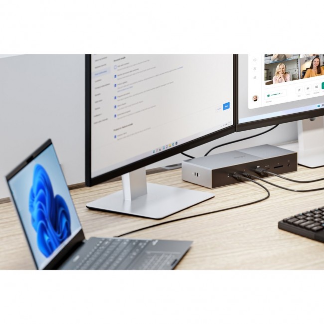 Kensington SD5000T5 EQ Thunderbolt 5 Triple 4K Docking Station with 140W PD - Windows/macOS