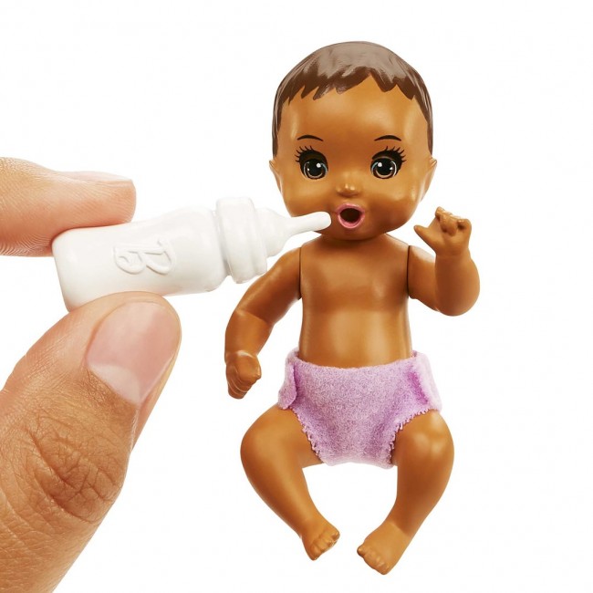 Barbie Skipper Babysitters Inc. Skipper Babysitters Playset with Friend Doll, Baby Doll with Sleepy Eyes, Crib and Accessories Barbie Skipper Babysitters Inc. Skipper Babysitters Playset with Friend Doll, Baby Doll with Sleepy Eyes, Crib and Accessories