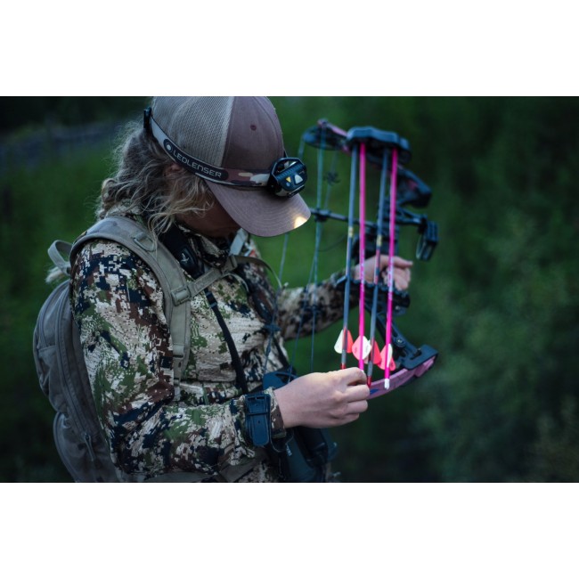 Flashlight Ledlenser MH 8 Black-Black