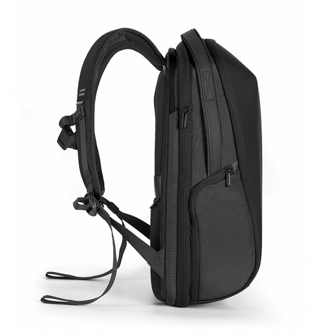 XD DESIGN BACKPACK BIZZ BACKPACK BLACK P/N: P705.931 XD DESIGN BACKPACK BIZZ BACKPACK BLACK P/N: P705.931